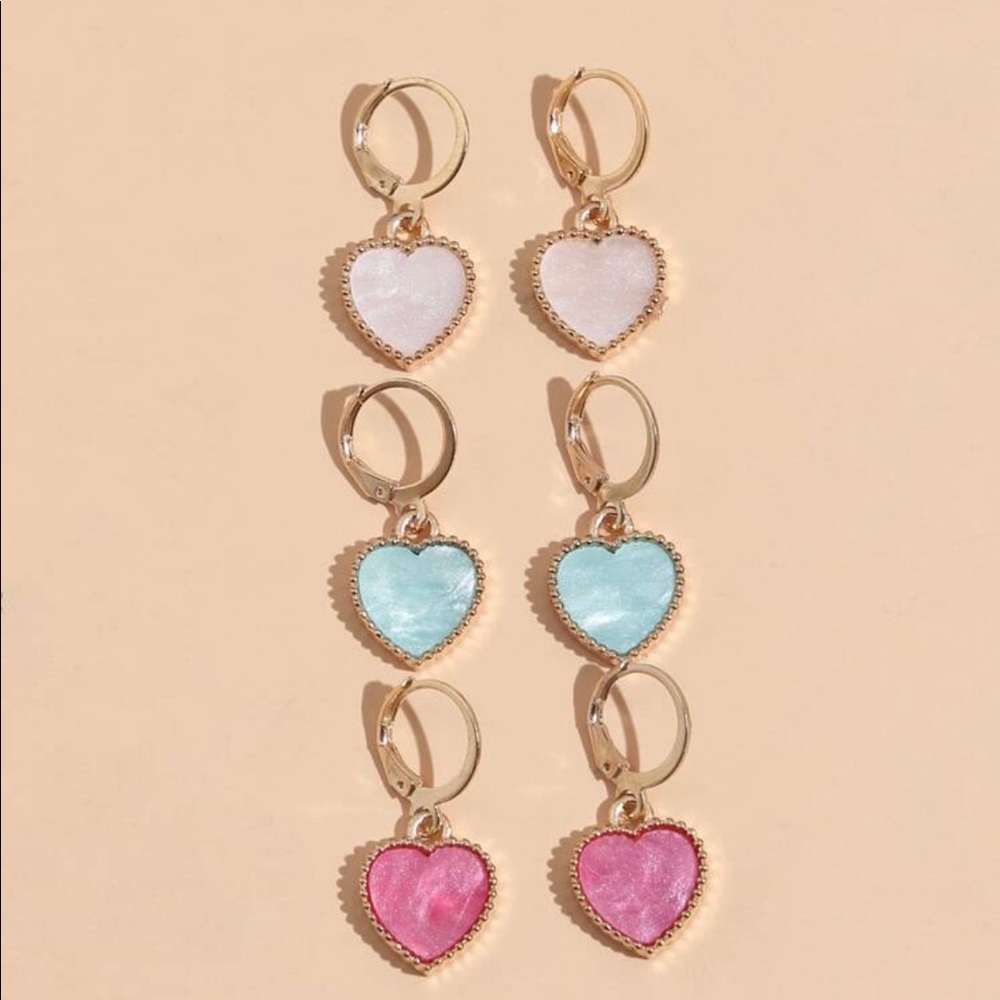 COPY - Cute heart earrings - Picture 2 of 2